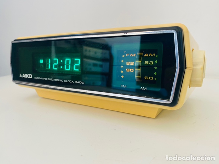 Segunda mano: Aiko Electronic Clock Radio Vintage - Foto 10