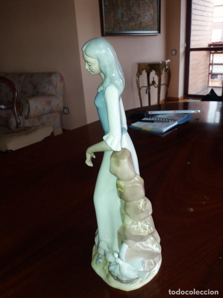 Segunda mano: Figura de pastora de ceramica de #tengra - Foto 2