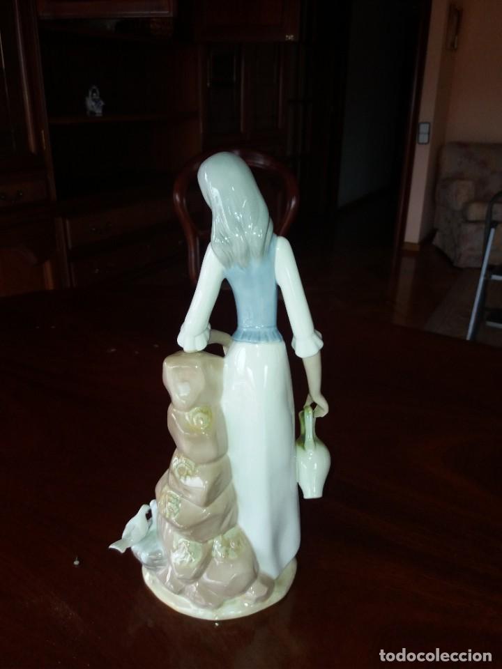 Segunda mano: Figura de pastora de ceramica de #tengra - Foto 3