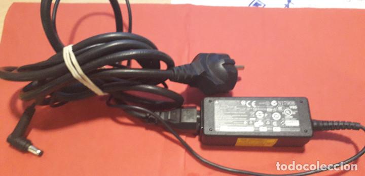 Segunda mano: 03-00161 -transformador DELTA ELECTRONICS-19 volt- 2.1 Amp- - Foto 1