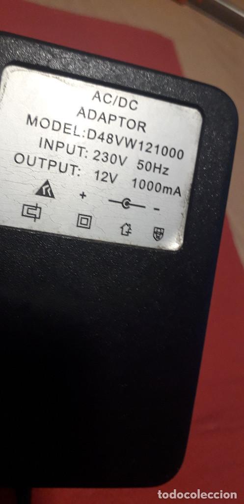 Segunda mano: 03-00168 -transformador ACDC ADAPTER-12 volt- 1 Amp- - Foto 2