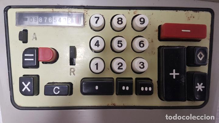 Segunda mano: CALCULADORA OLIVETTI VINTAGE 1960 - Foto 5