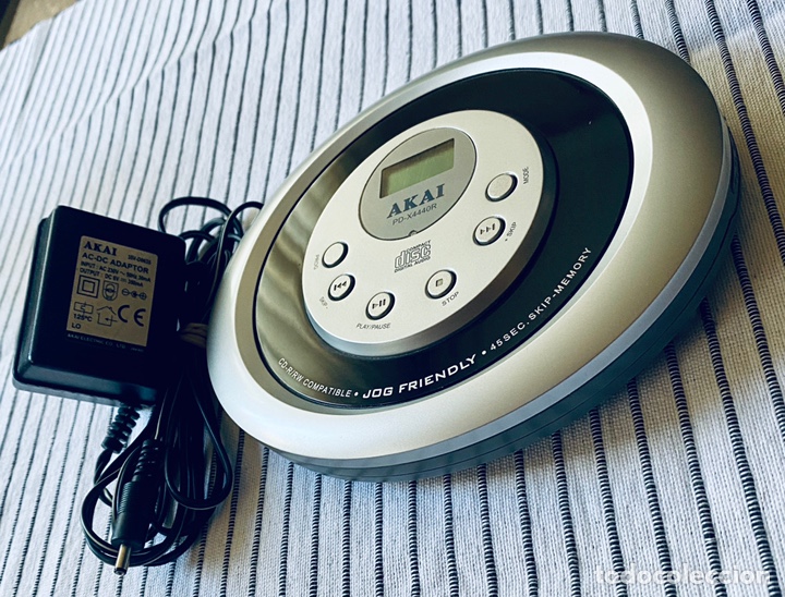 Segunda mano: COMPAC DISC AKAI PD-X4440R CD PLAYERS PORTABLE. - Foto 3