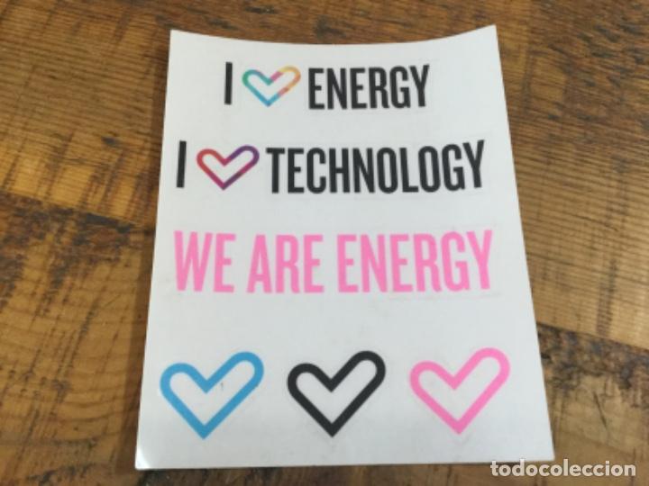 Segunda mano: ENERGY SISTEM - 2 CARCASAS DE M&Oacute;VIL + PEGATINAS - Foto 3