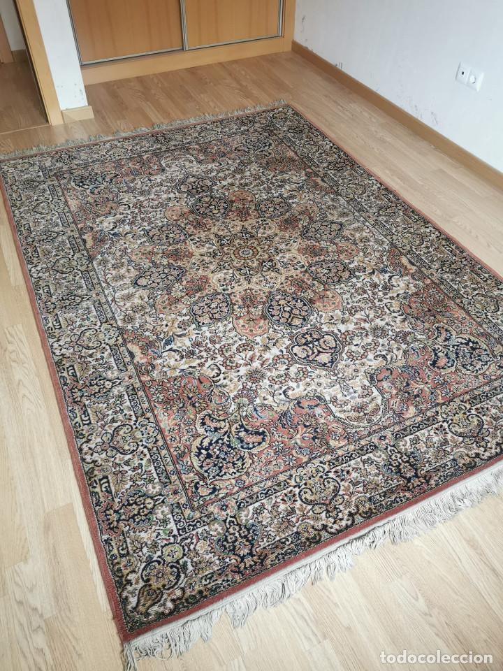 Segunda mano: Se vende alfombra mullida y resistente - Foto 5