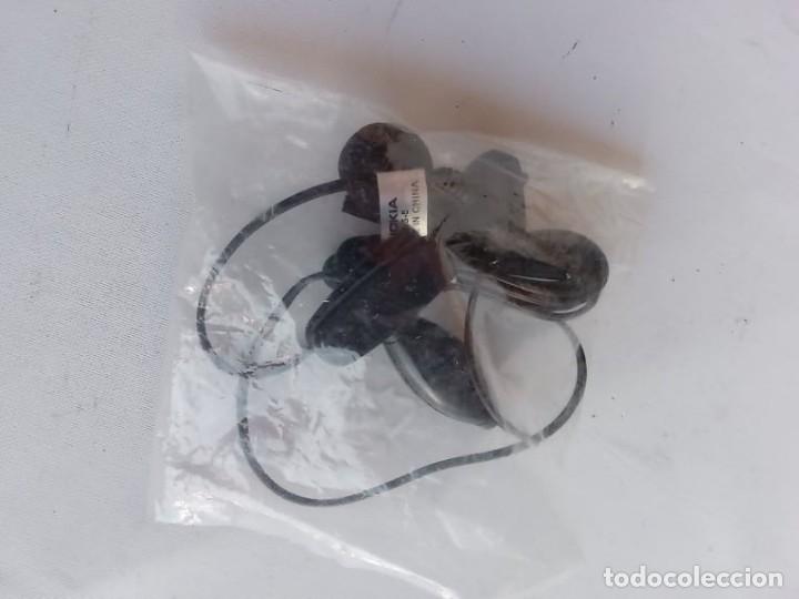 Segunda mano: Manos libres original Nokia HS-5 sin estrenar - Foto 2