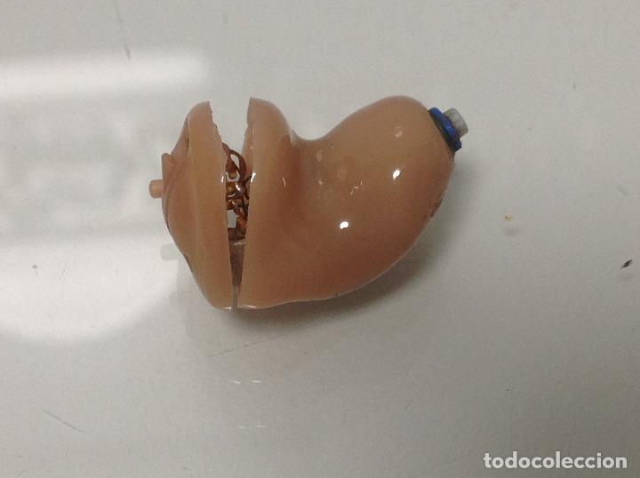 Segunda mano: Audifono o&iacute;do derecho. Carcasa despegada - Foto 5