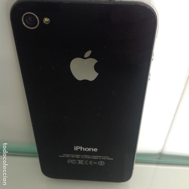 Segunda mano: Tel&eacute;fono iPhone 4. Funciona. No tiene ascesorios - Foto 2