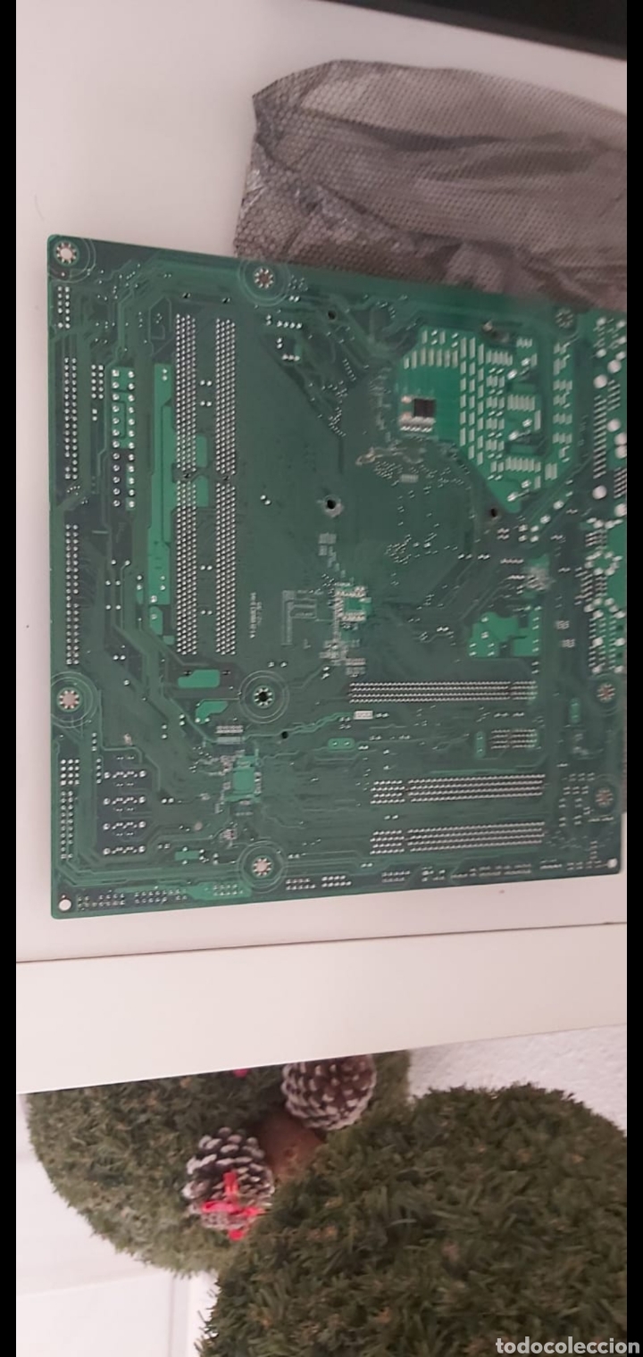 Segunda mano: placa base eg31m - Foto 2