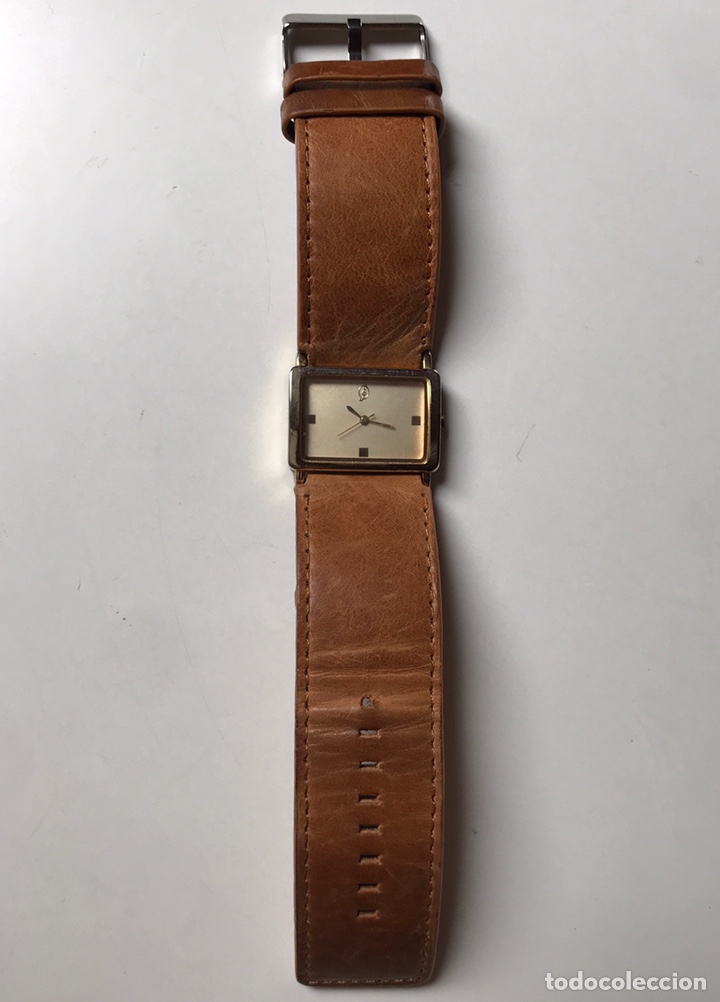 Segunda mano: RELOJ STRADIVARIUS DORADO - Foto 3
