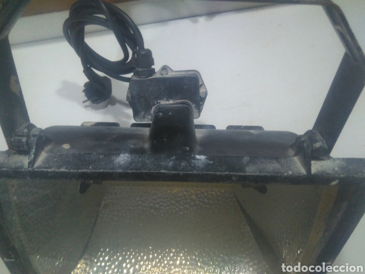 Segunda mano: Foco de pintor con bombilla led - Foto 3