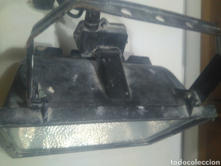Segunda mano: Foco de pintor con bombilla led - Foto 4