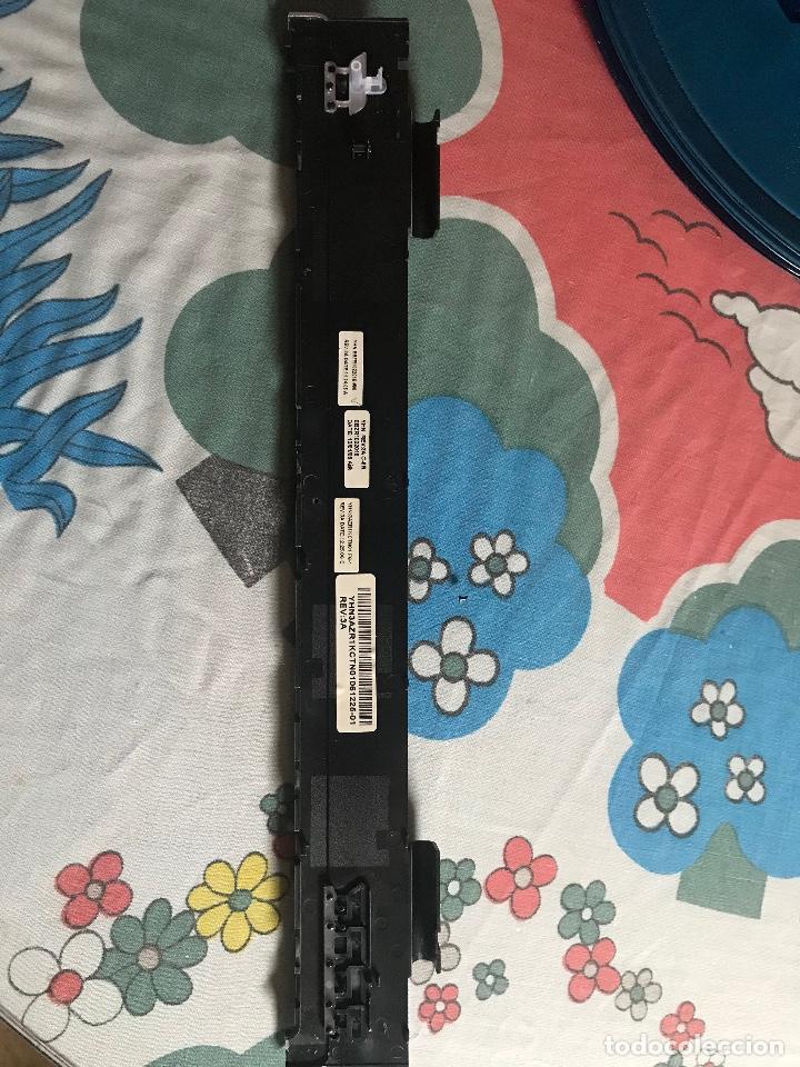 Segunda mano: Botonera panel port&aacute;til Acer Aspire 15.6&rdquo; - Foto 3