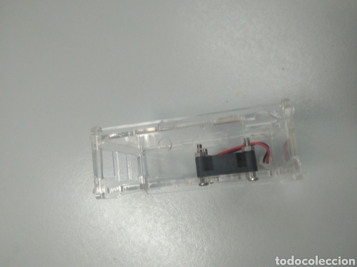 Segunda mano: Caja Acr&iacute;lica transparente Raspberry 3B - Foto 3