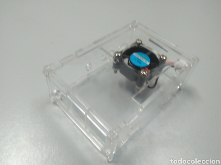 Segunda mano: Caja Acr&iacute;lica transparente Raspberry 3B - Foto 9