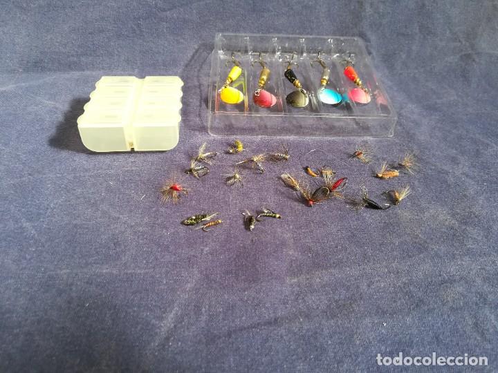 Segunda mano: LOTE DE CEBOS DE PESCA - CUCHARILLAS - PLUMAS - Foto 4
