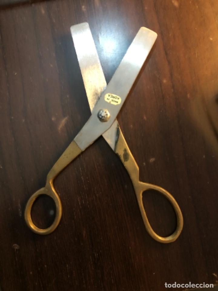 Segunda mano: Antiguas tijeras made in Korea - Foto 1