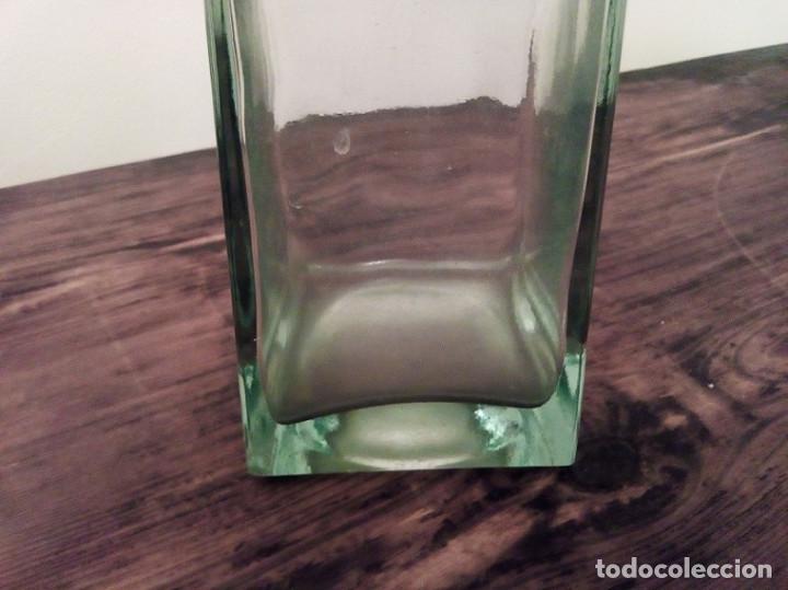 Segunda mano: Botella - Jarr&oacute;n Cristal para Decoraci&oacute;n Flores - Foto 3