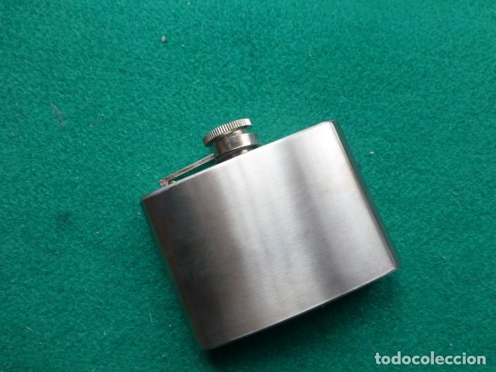 Segunda mano: Petaca peque&ntilde;a DE ACERO INOXIDABLE - Foto 2