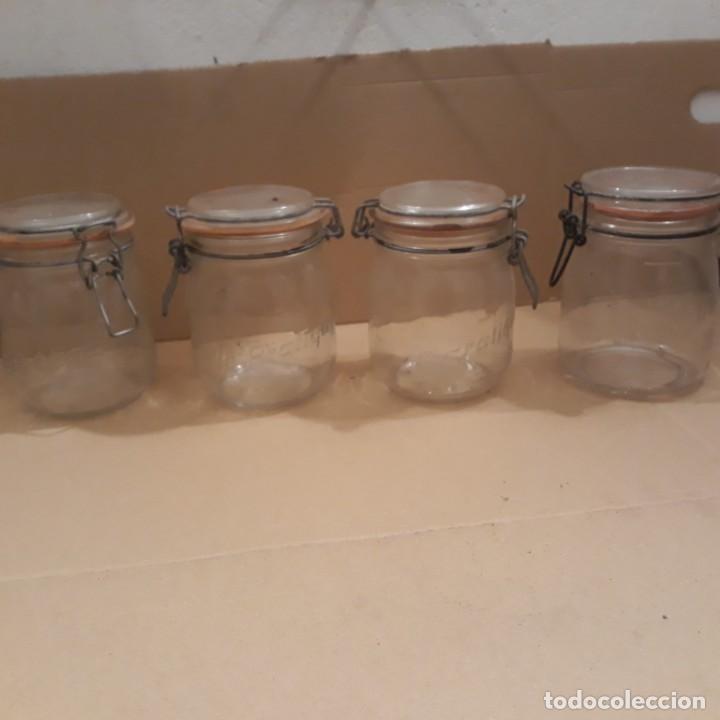 Segunda mano: Lote de 4 botes de vacio Le Pratique,a&ntilde;os 80. - Foto 1