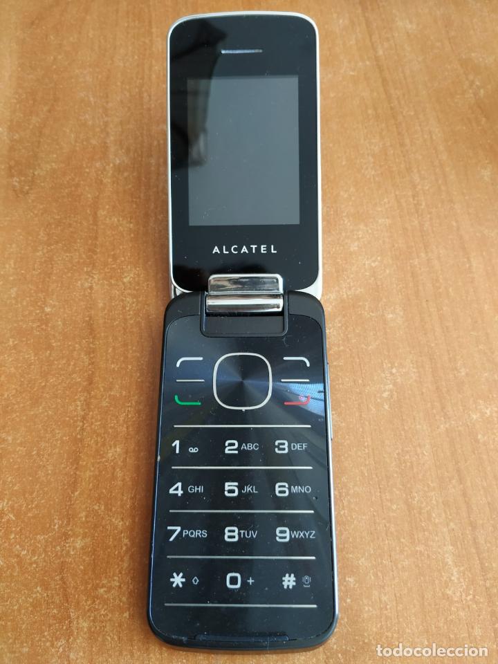 Segunda mano: Antiguo M&oacute;vil ALCATEL OT-2010X. - Foto 2