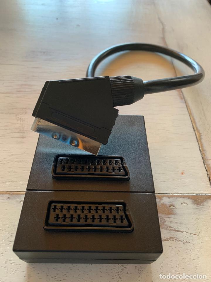 Segunda mano: Cable EUROCONECTOR de 40 cm aprox., ladr&oacute;n de una entrada a 2. - Foto 1
