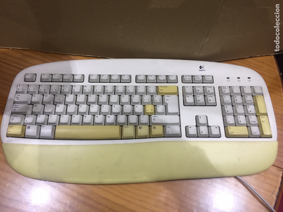 Segunda mano: Teclado pc logitec - Foto 1