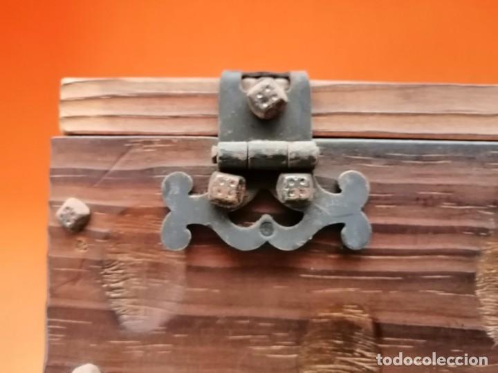 Segunda mano: CAJA DE MADERA REPRODUCCI&Oacute;N COFRE MEDIEVAL - Foto 13