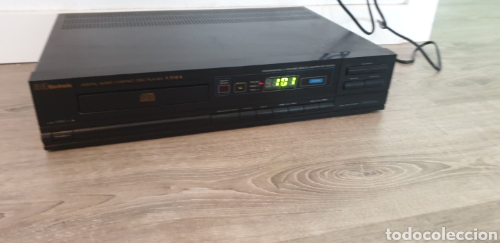 Segunda mano: Digital audio Compact disc payer c210R - Foto 3