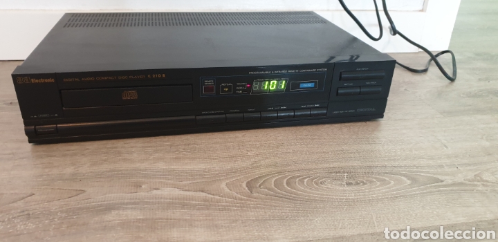 Segunda mano: Digital audio Compact disc payer c210R - Foto 4