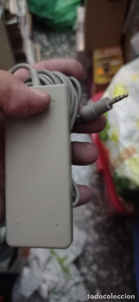 Segunda mano: ANTIGUO MANDO A DISTANCIA MODELO VR51ES CON CABLE PARA DVD SHARP - Foto 3