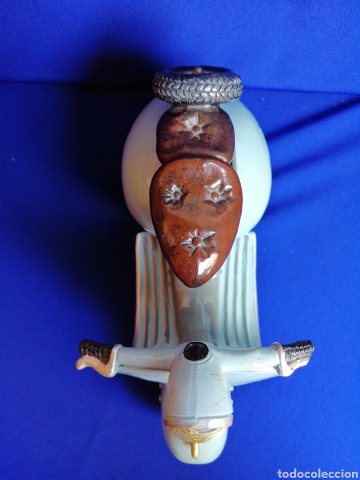Segunda mano: MOTO VESPA CERAMICA HUCHA - Foto 3