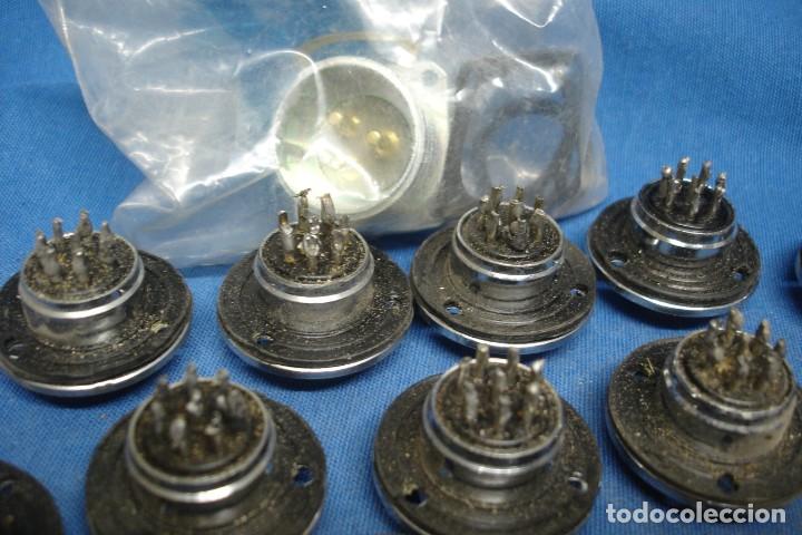 Segunda mano: CONECTORES PINES SURTIDOS DE APARATOS ELECTR&Oacute;NICOS - 18 UDS. - Foto 2