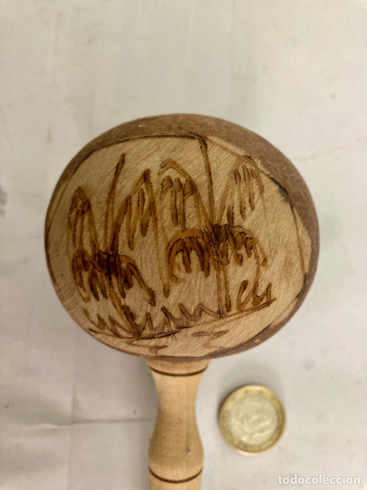 Segunda mano: MARACA , artesanal de Cuba, - Foto 2