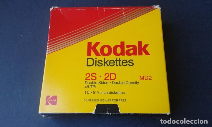 Second-Hand: CAJA DE CARTON KODAK PARA DISQUETTES 5 1/4 PULGADAS DISCO FLEXIBLE