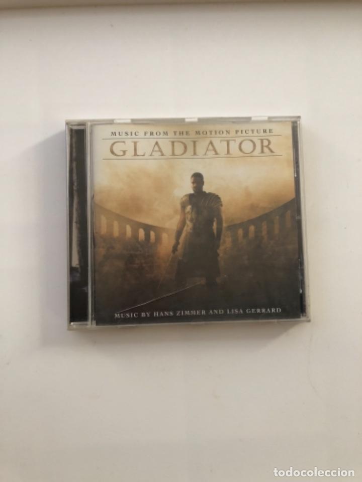 Segunda mano: CD banda sonora de Gladiator - Foto 1