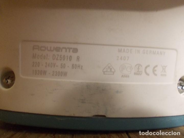 Segunda mano: Plancha Rowenta model DZ5010R - Foto 6