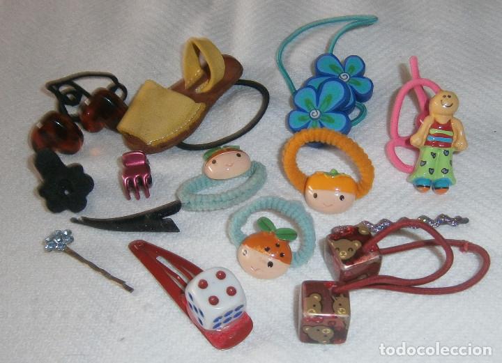 Segunda mano: lote variado para el pelo infantil gomas - clips etc.. - Foto 1