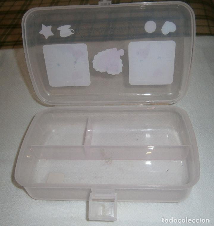 Segunda mano: caja joyero de plastico Hello Kitty - Foto 2