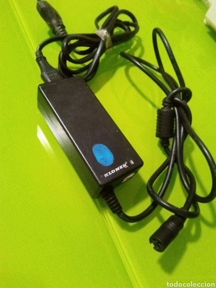 Segunda mano: Cargador Adaptador universal kloner k0005 - Foto 2