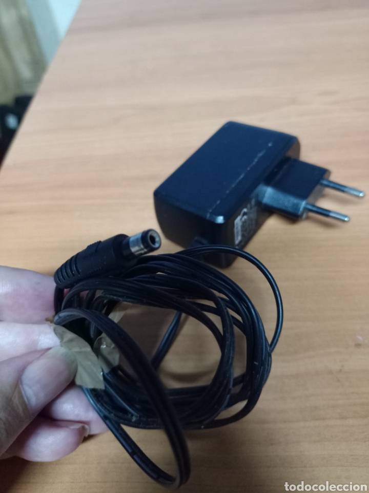 Segunda mano: Transformador cargador 12V - Foto 2