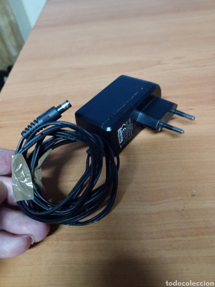Segunda mano: Transformador cargador 12V - Foto 1