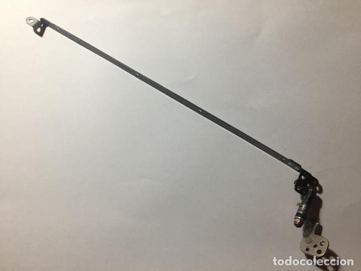 Segunda mano: Bisagra Derecha - ACER Aspire 5235 - Foto 1