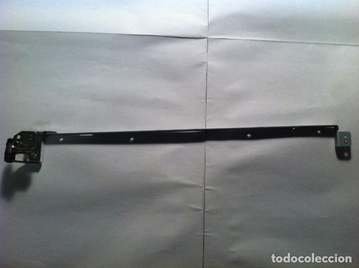Segunda mano: BISAGRA IZQUIERDA - ACER ASPIRE 5720 - Foto 1