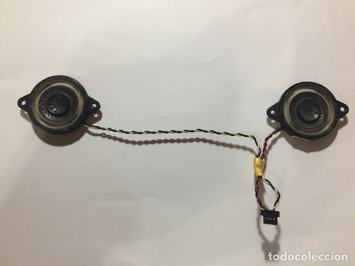 Segunda mano: Altavoces ASUS F3S - Foto 1