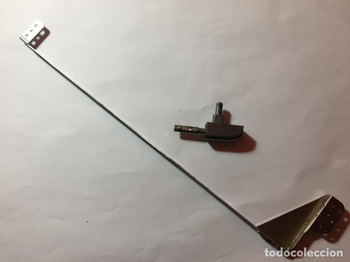 Segunda mano: Bisagra Izquierda ASUS F5SL - Foto 1