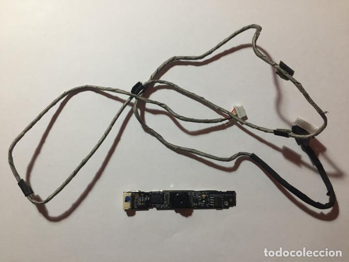 Segunda mano: Webcam + Cable LG E500 - Foto 1