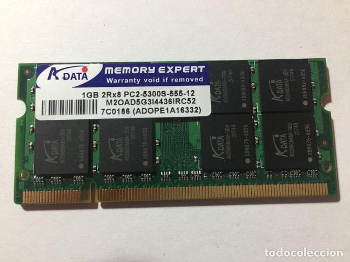 Segunda mano: Memoria Ram ADATA 1GB 2Rx8 PC2-5300S-555-12 LG E500 - Foto 1