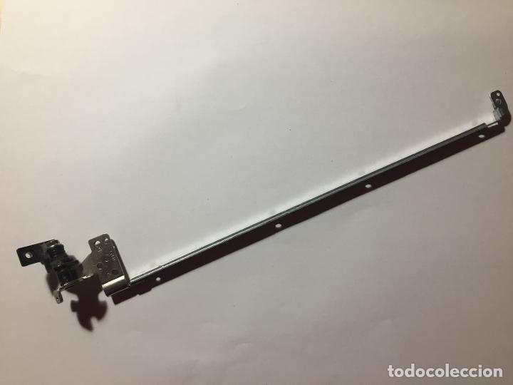 Segunda mano: Bisagra Derecha PACKARD BELL Easynote TJ76 - Foto 1
