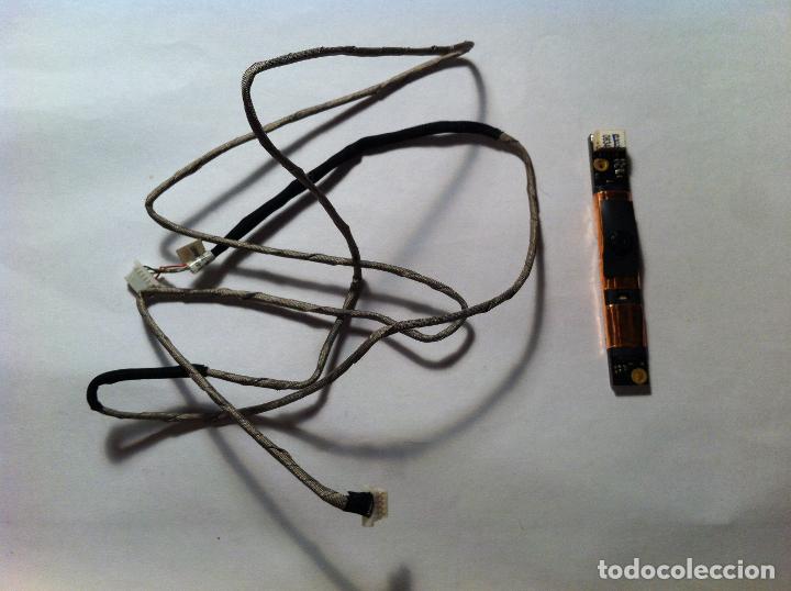 Segunda mano: Webcam + Cable TOSHIBA L300D-11T - Foto 1